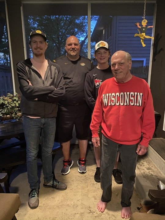 David Anthony Zeyen - Photo 3