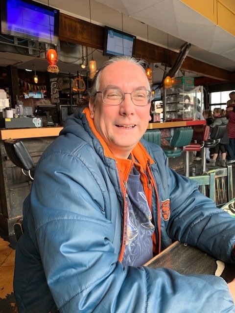 Erik Michael Ries - Photo 9