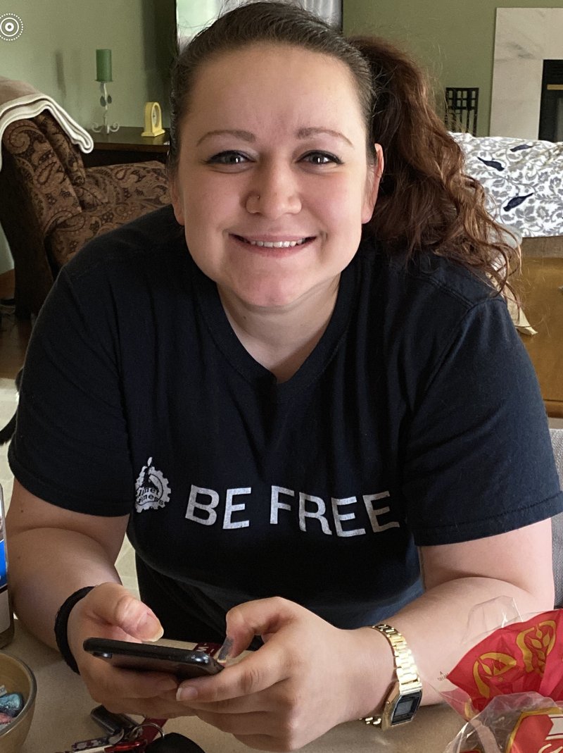 Oksana Ilene Pfaffle