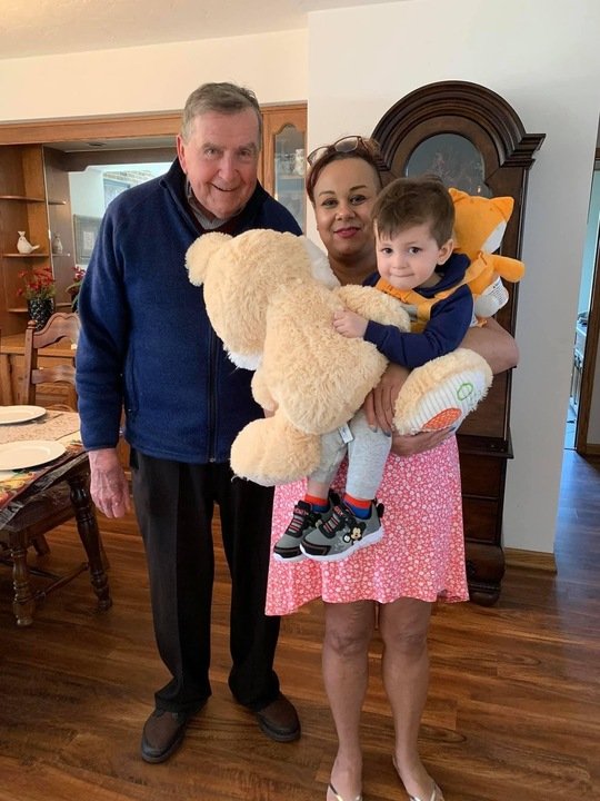 Gregg Paul Vigansky - Photo 2