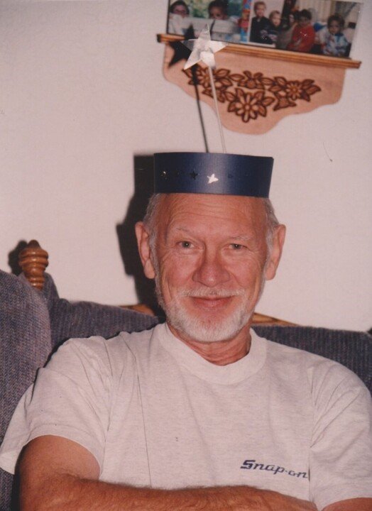 Daniel E Voigt - Photo 2