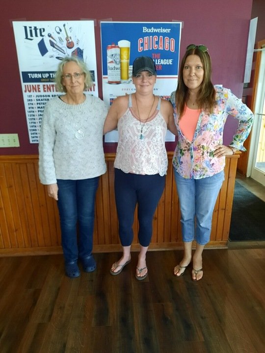 Lori Ann Czerniec - Photo 2