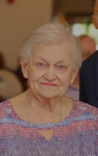 Elaine Marilyn Ladvienka