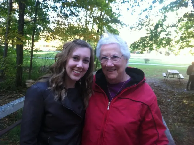 Loretta Katherine Hofmann - Photo 10