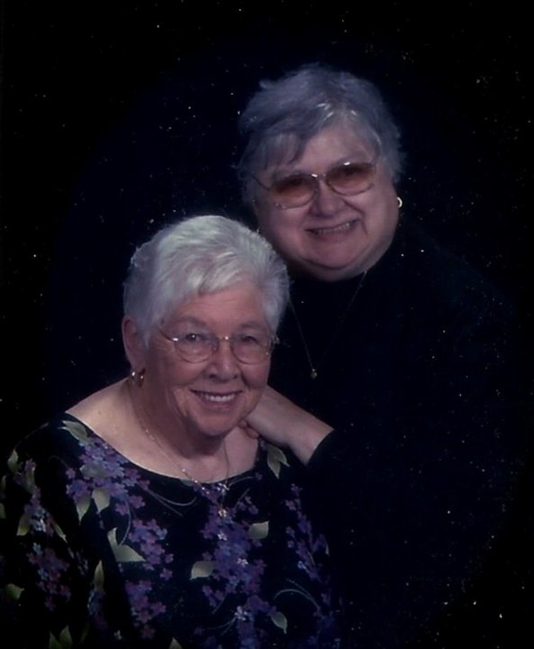 Sally JoAnne Hayward - Photo 8