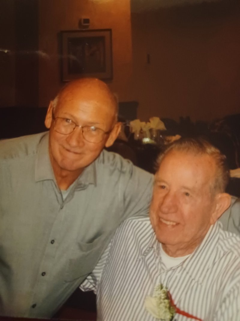 Kent J. Richards - Photo 4