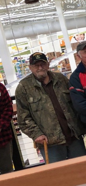 Ronald Ray Hoffmann - Photo 4