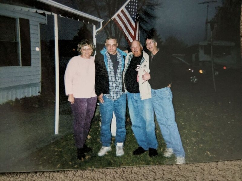 Christel E. Hart - Photo 12