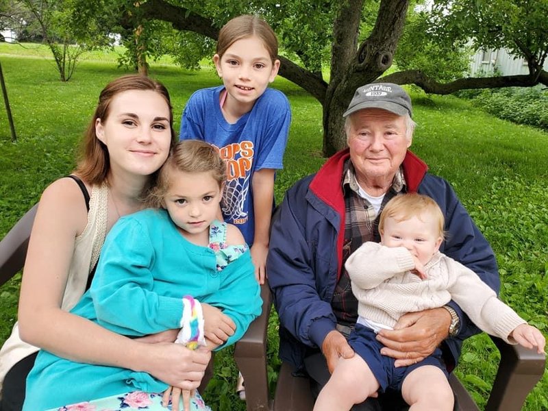 Brian C Beth - Photo 3