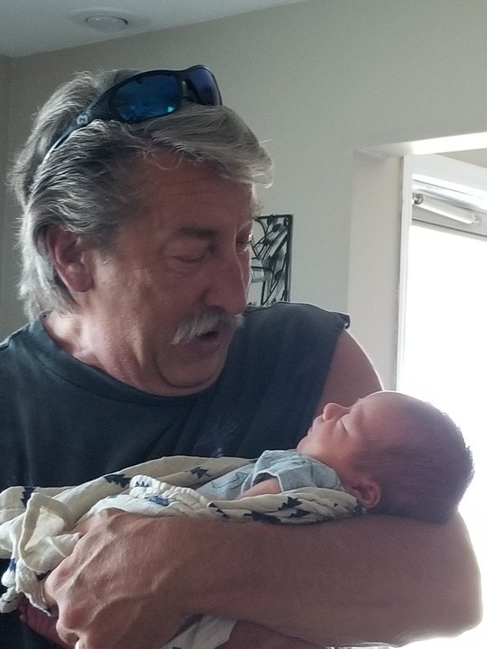 Martin G. Lucas - Photo 6