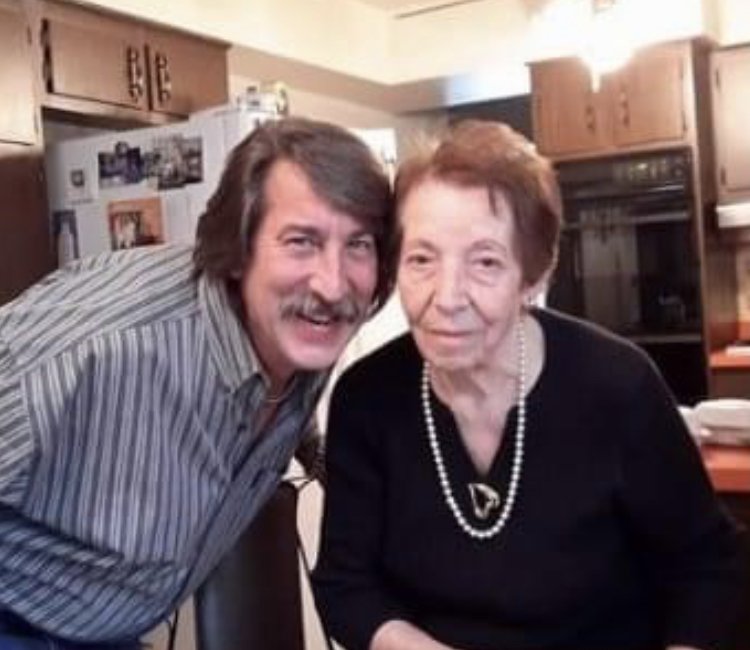 Martin G. Lucas - Photo 23