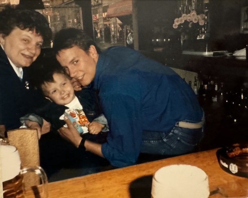 Brian Thomas Davey - Photo 14