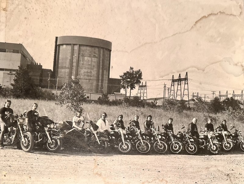 Ronald Arthur Wendt - Photo 2