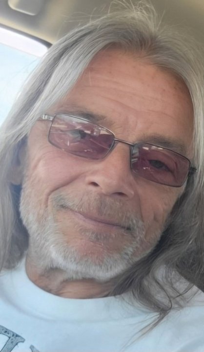 Edward L. Tokarz - Photo 2