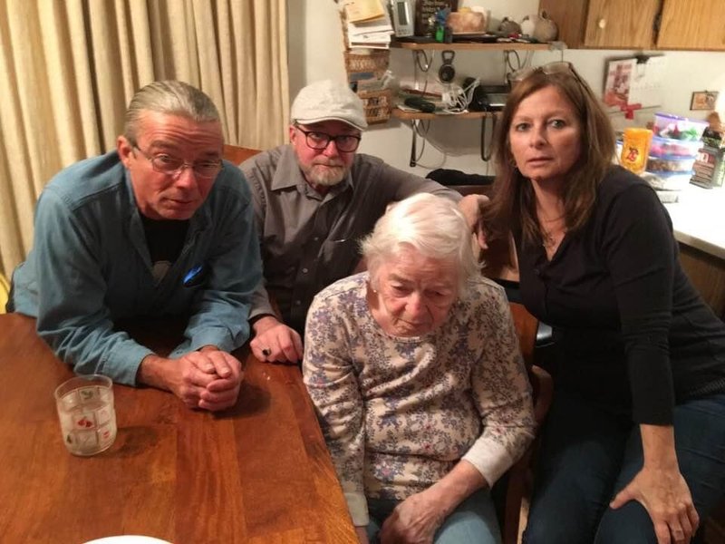 Edward L. Tokarz - Photo 6