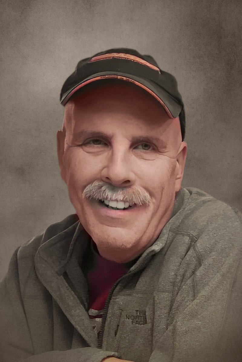 Robert Lee Oatsvall Jr. - Photo 3