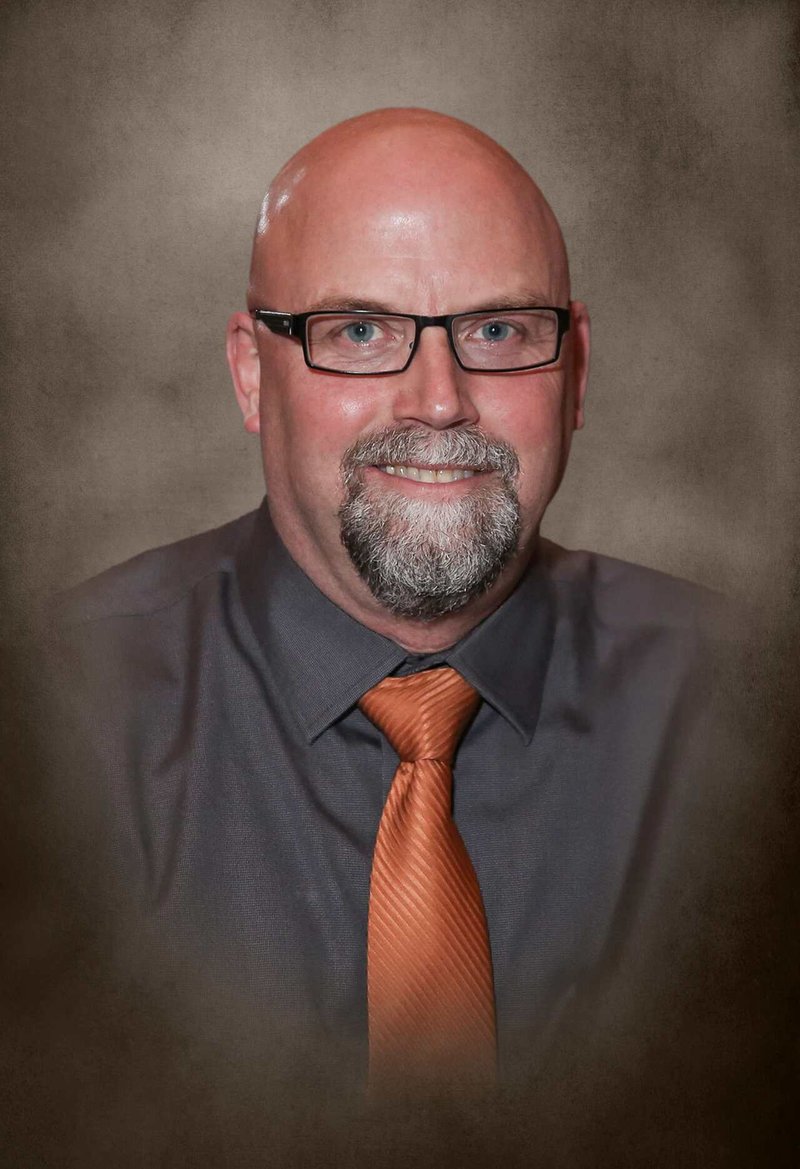 Brent Michael Mueller - Photo 2