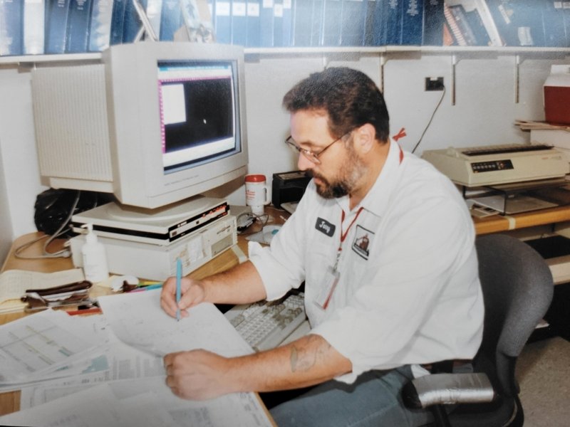 Jerry D. Schutz - Photo 4