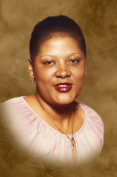 Earnestine Thomas - Photo 2